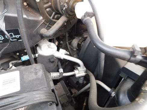 Used 2016 Chevrolet Express 2500 RWD image 53