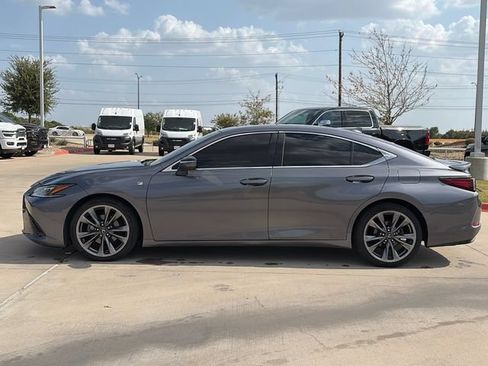 Used 2019 Lexus ES 350 F Sport w/ Accessory Package FWD image 5