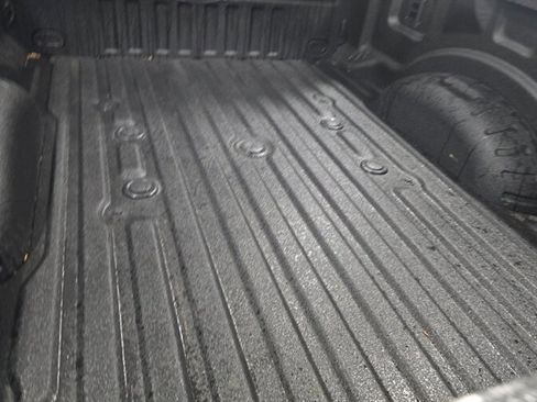 Used 2025 Ford F350 Platinum image 4