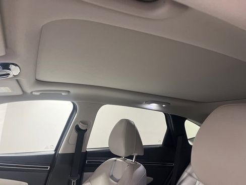 Used 2023 Hyundai Tucson Limited w/ Cargo Package image 11