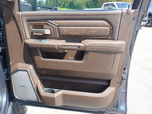 New 2026 RAM 2500 Limited AWD/4WD image 40