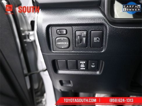 Used 2024 Toyota 4Runner TRD Off-Road image 23