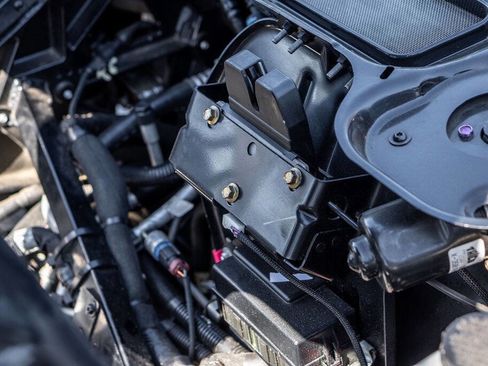 Used 2006 Ford GT image 66