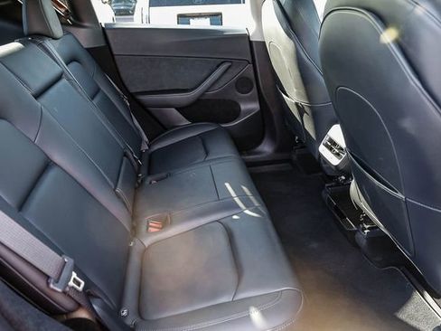 Used 2024 Tesla Model Y Long Range image 22