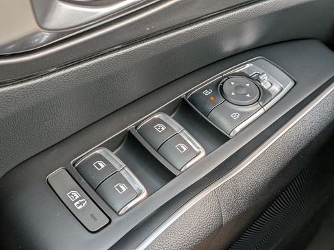 New 2026 Kia Sorento S FWD image 26