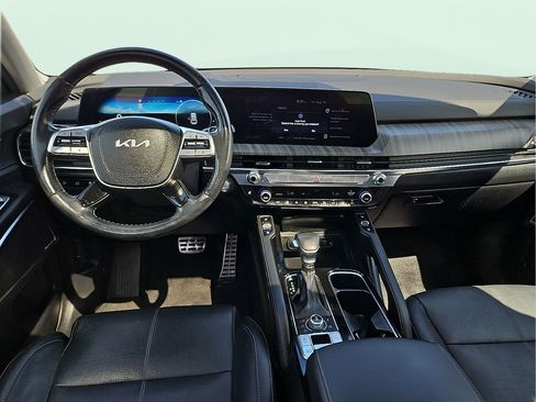 Used 2024 Kia Telluride SX w/ Towing Package AWD/4WD image 11