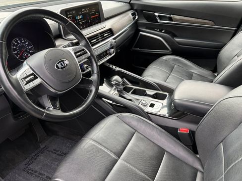 Used 2021 Kia Telluride EX w/ EX Premium Package image 11