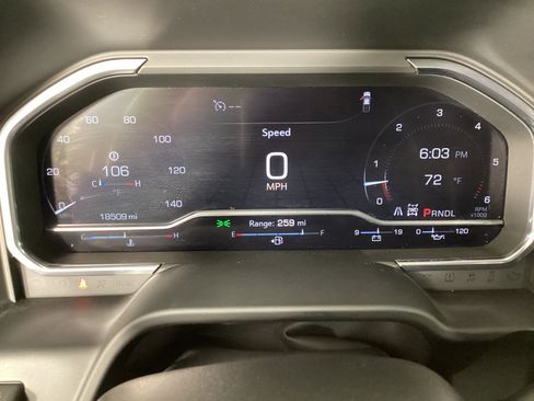 Used 2024 GMC Sierra 2500 AT4X image 18