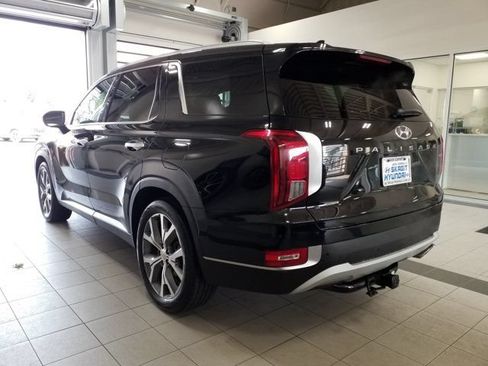Used 2022 Hyundai Palisade SEL w/ 8P Bench Seat Package AWD/4WD image 18