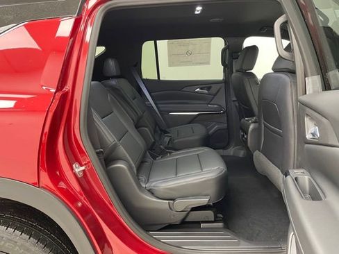 New 2026 Chevrolet Traverse LT w/ Midnight/Sport Edition image 13