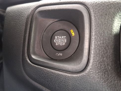 Used 2024 Jeep Wrangler Unlimited Sport AWD/4WD image 26