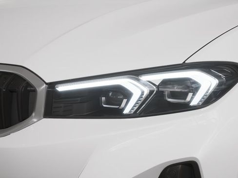 Used 2026 BMW 330i 330i w/ Premium Package image 31