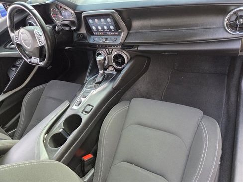 Certified 2021 Chevrolet Camaro LT w/ Technology Package image 16