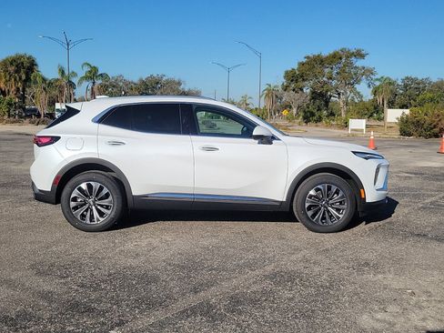 New 2026 Buick Envision Preferred image 4