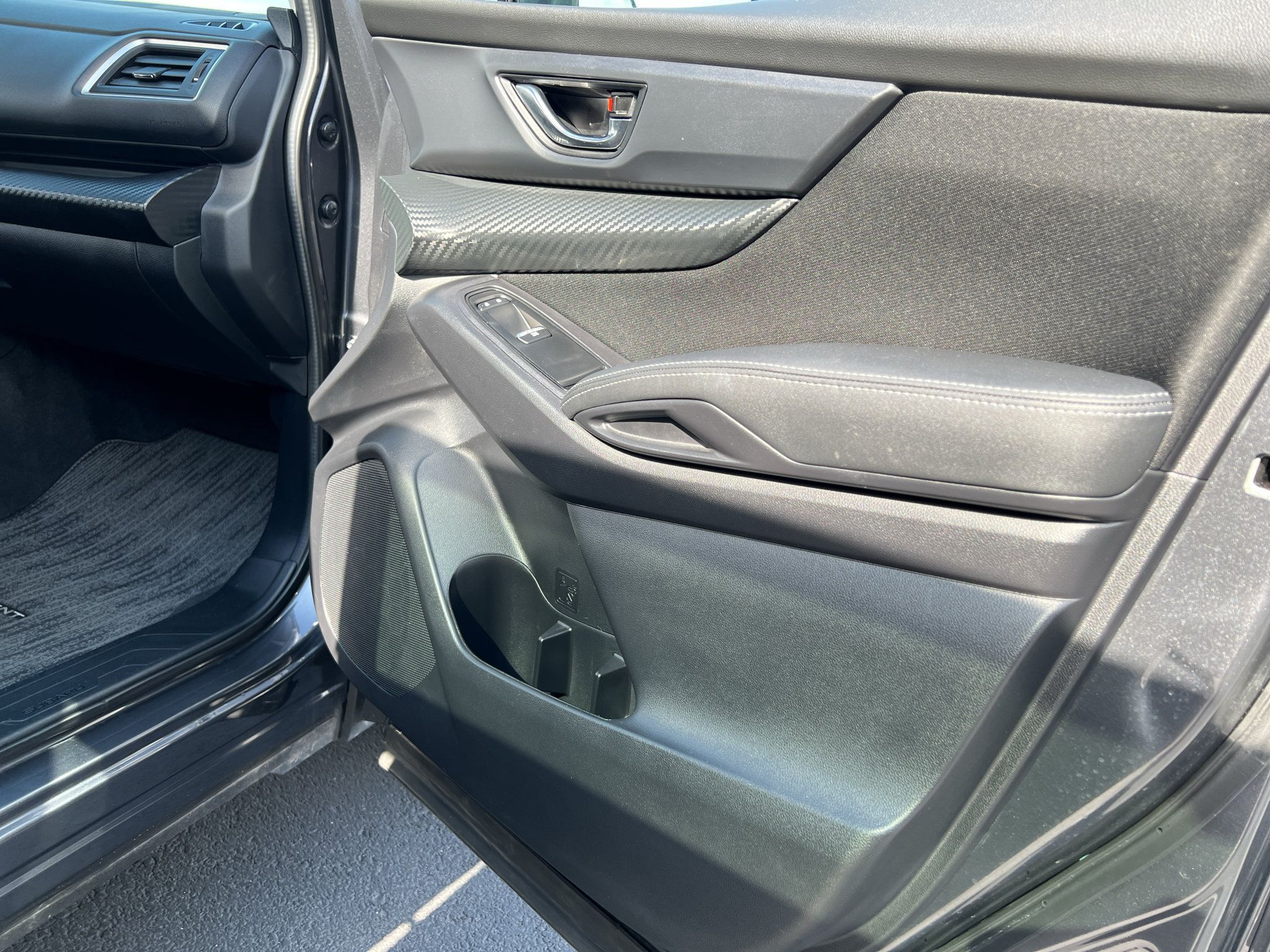 Certified 2025 Subaru Ascent Premium AWD/4WD image 25