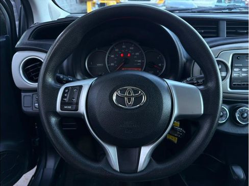 Used 2013 Toyota Yaris LE FWD image 14