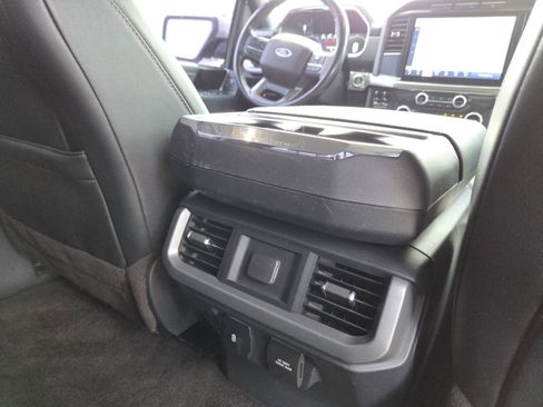 Used 2022 Ford F150 Lariat w/ FX4 Off-Road Package AWD/4WD image 24