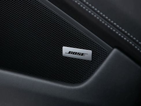 Certified 2023 Porsche 911 50th Anniversary Edition image 29