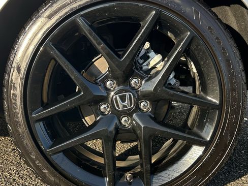 Used 2025 Honda Civic Sport image 26