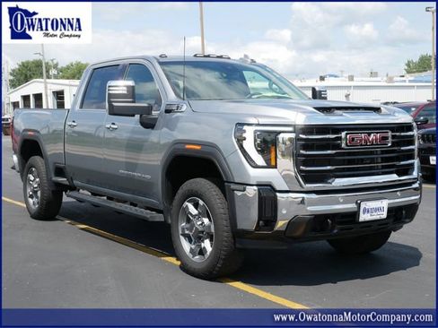 Used 2025 GMC Sierra 3500 SLT w/ SLT Convenience Package AWD/4WD image 1