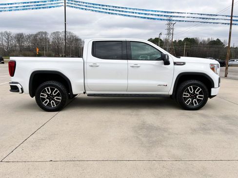 Used 2021 GMC Sierra 1500 AT4 w/ AT4 Premium Package image 5