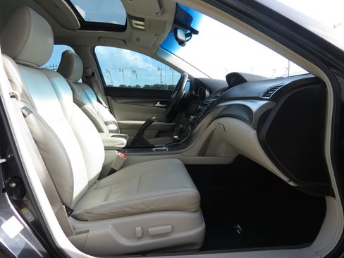 Used 2012 Acura TL w/ Technology Package FWD image 30