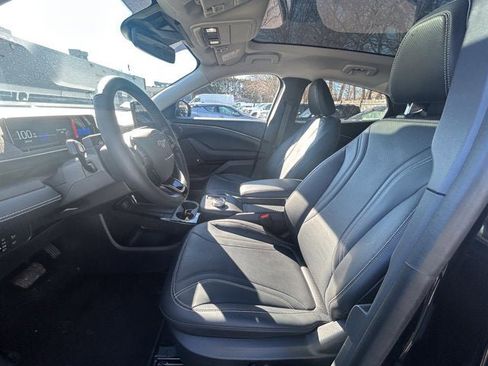 Used 2021 Ford Mustang Mach-E Premium image 13