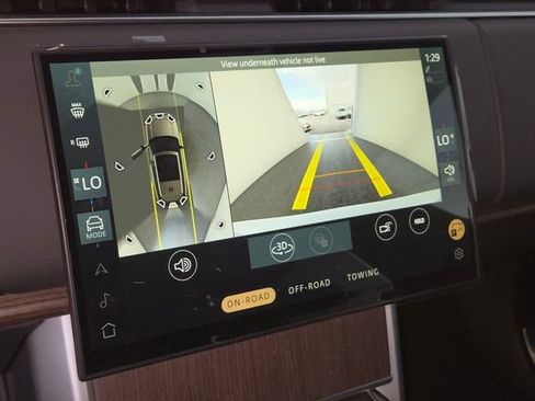 New 2026 Land Rover Range Rover Long Wheelbase SE image 25