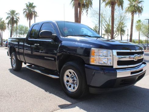 Used 2011 Chevrolet Silverado 1500 W/T w/ LS Package RWD image 10