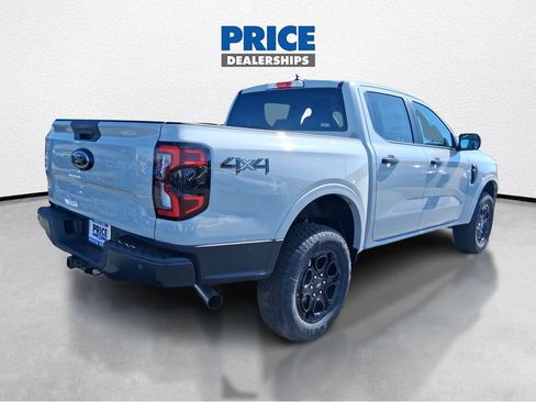 New 2026 Ford Ranger XLT w/ Black Appearance Package AWD/4WD image 12