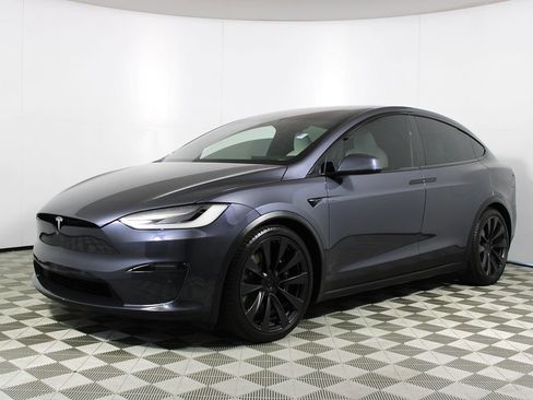 Used 2023 Tesla Model X AWD/4WD image 34