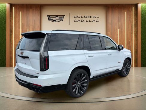 Certified 2026 Cadillac Escalade V AWD/4WD image 5