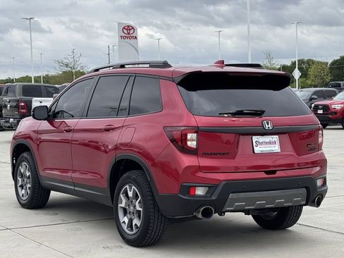 Used 2022 Honda Passport TrailSport image 4