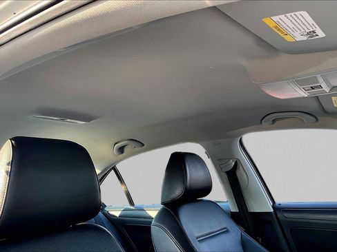 Used 2014 Volkswagen Jetta SE FWD image 22