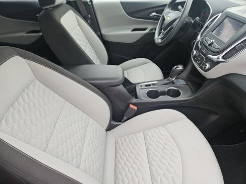 Used 2020 Chevrolet Equinox LS w/ LS Convenience Package FWD image 14