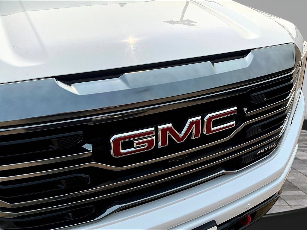 Used 2022 GMC Sierra 1500 AT4 w/ AT4 Premium Package AWD/4WD image 35