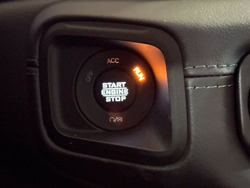 New 2026 Jeep Gladiator Sport image 20