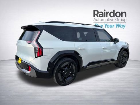 Used 2024 Kia EV9 GT-Line image 9