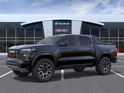 New 2025 GMC Canyon AT4 w/ Nightfall Edition