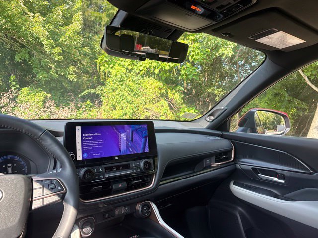 Used 2026 Toyota Grand Highlander AWD Hybrid image 23