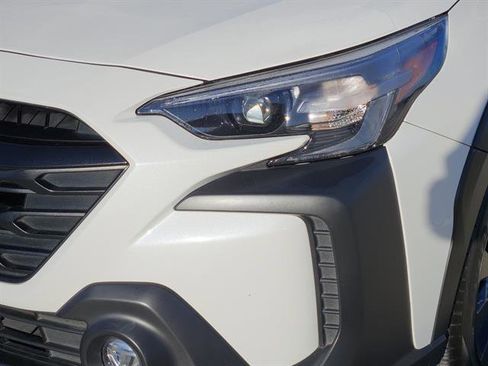 Certified 2023 Subaru Outback Onyx Edition XT image 5