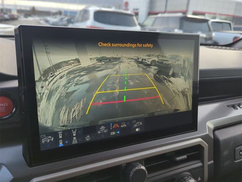 Used 2024 Toyota Tacoma TRD Off-Road w/ TRD Off Road Premium Package image 24