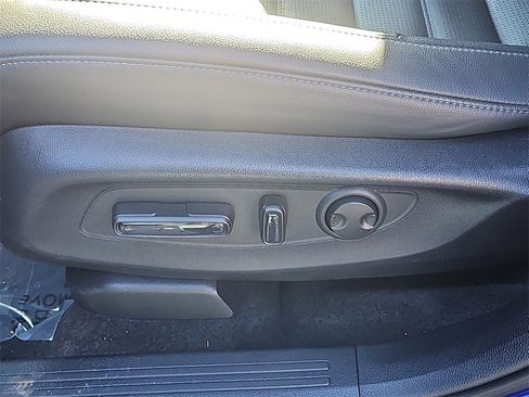 Used 2023 Honda CR-V EX-L image 21