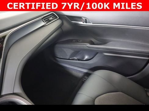 Used 2024 Toyota Camry LE FWD image 17