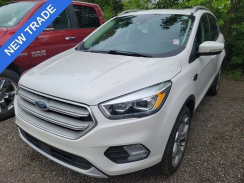 Used 2019 Ford Escape Titanium AWD/4WD image 1