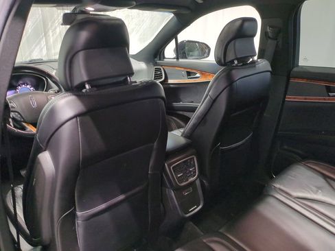 Used 2017 Lincoln MKX Reserve w/ Lincoln MKX Climate Package image 22