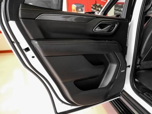 Used 2021 GMC Yukon AT4 w/ AT4 Premium Package AWD/4WD image 48