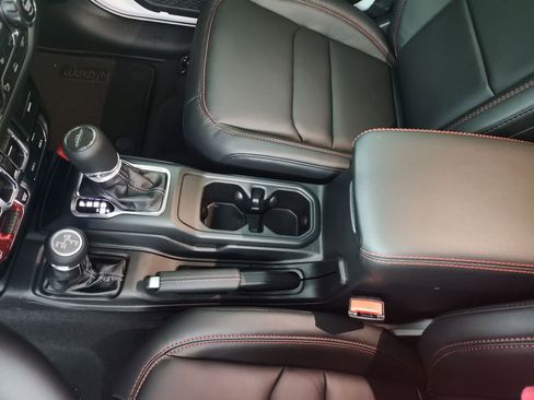 New 2026 Jeep Gladiator Rubicon image 30