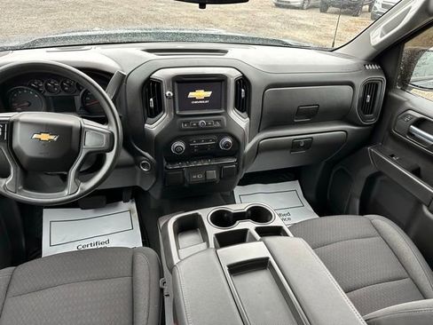 Used 2022 Chevrolet Silverado 1500 Custom image 18