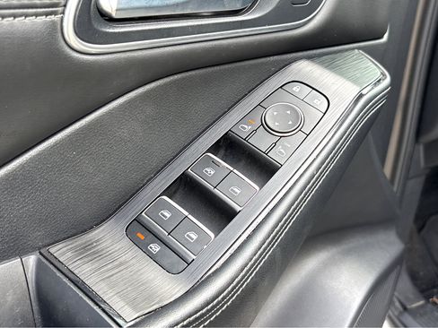 Used 2024 Nissan Rogue Platinum w/ Platinum Premium Package image 18